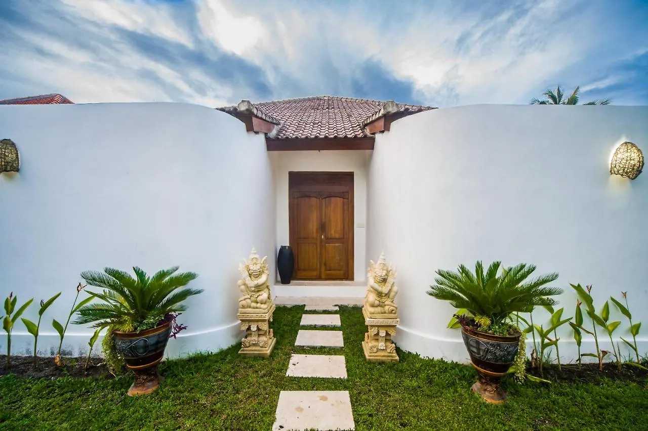 Axros Villa Ubud  Indonesia